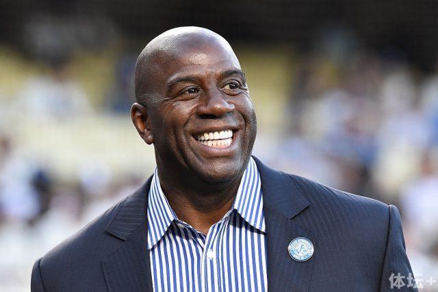 曼联尤文等队都找过齐达内 他只愿带皇马&法国